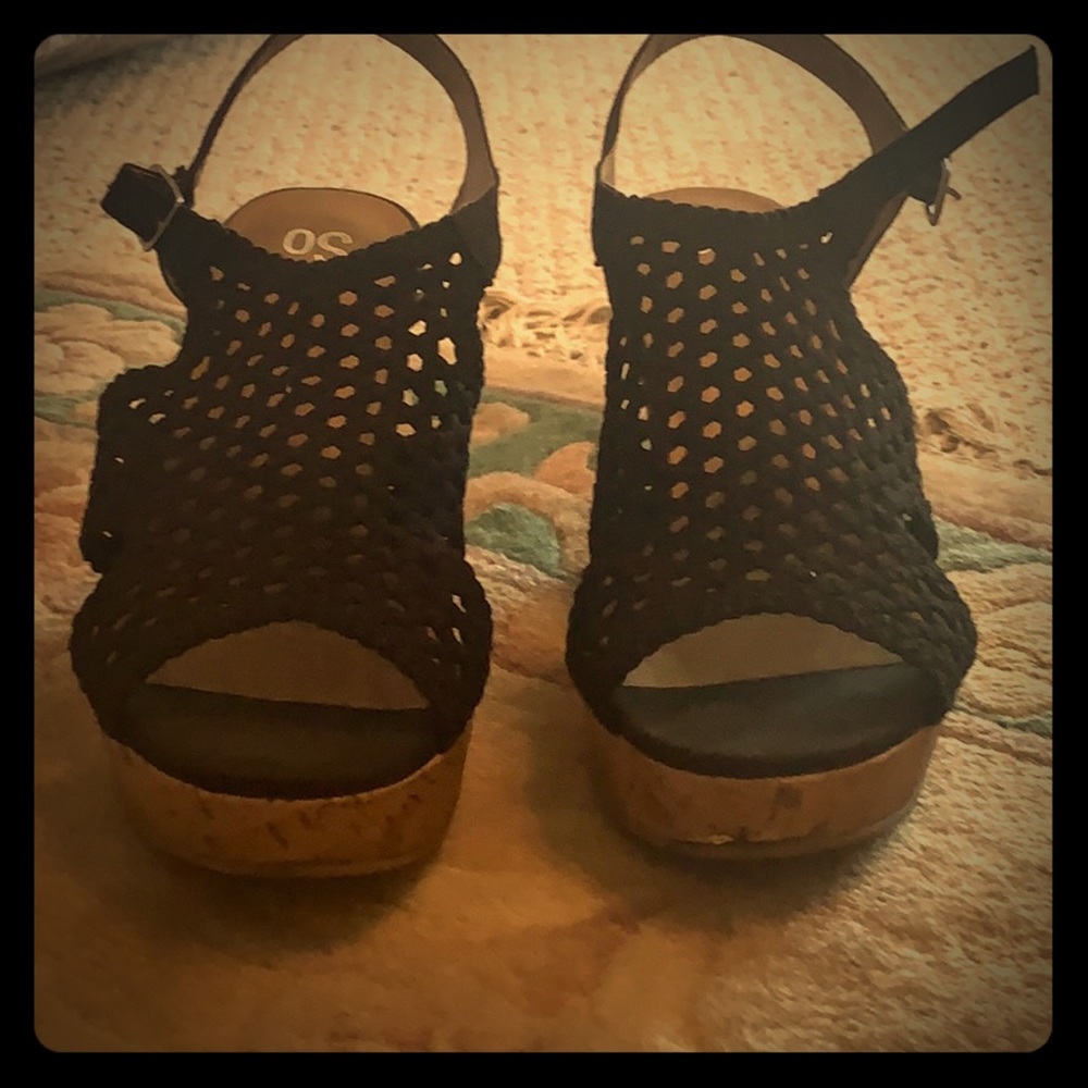 Black OS open toe wedge